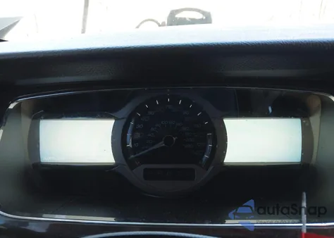 2018 Ford Taurus Limited z USA, uszkodzony, nr VIN 1FAHP2F82JG110148